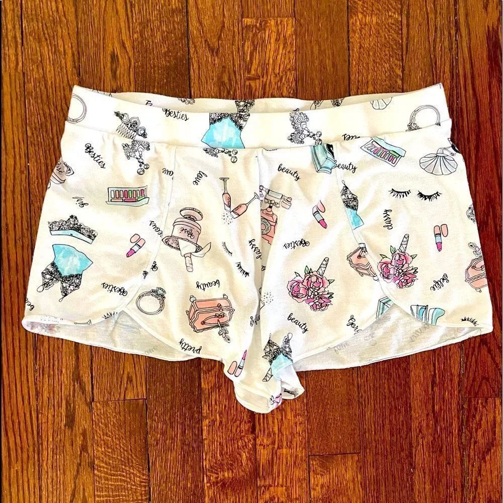 Secret Treasures White Boudoir Shorts Med 8/10